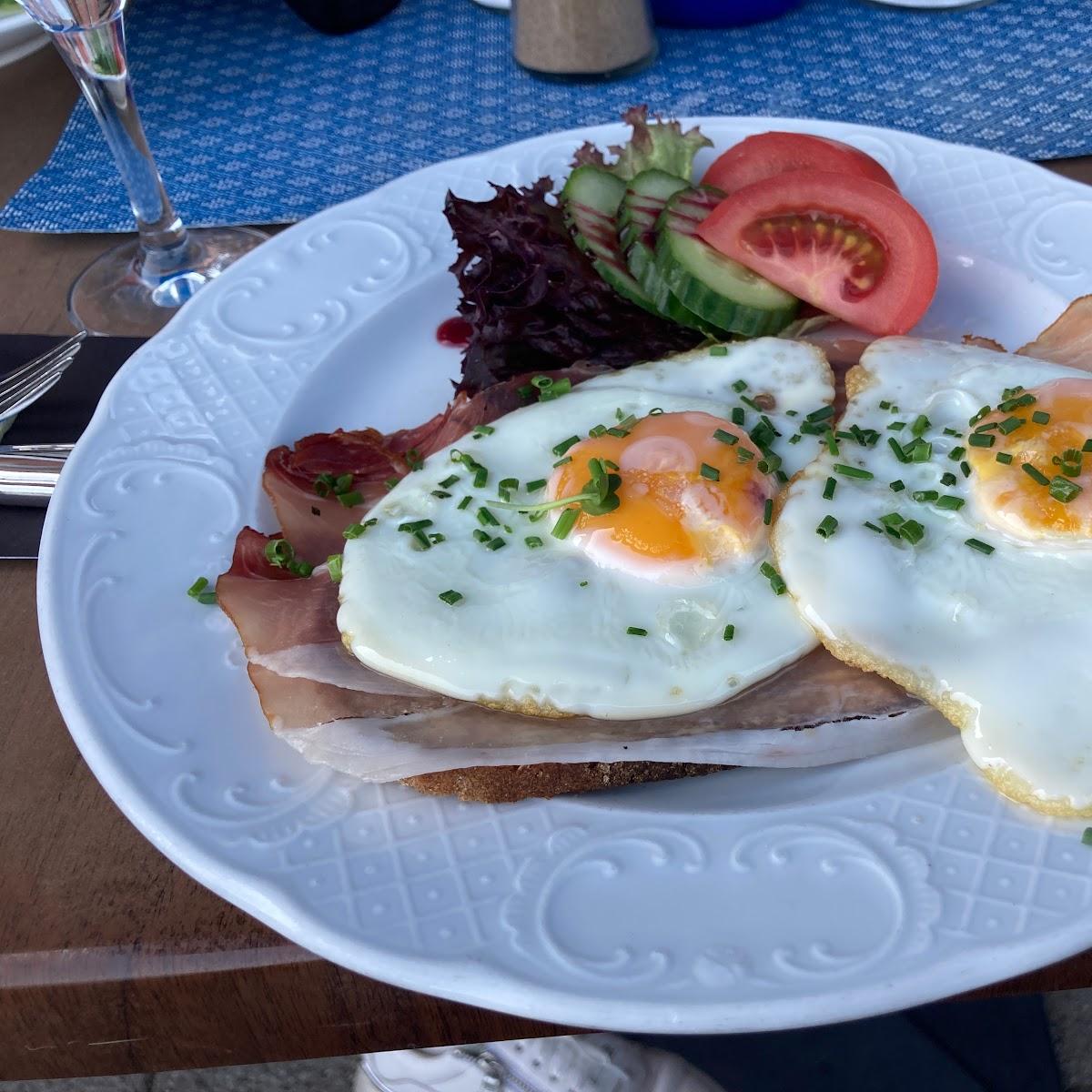 Restaurant "KATHARINENHOF IM UFERPALAIS Cafe und Restaurant" in Berlin
