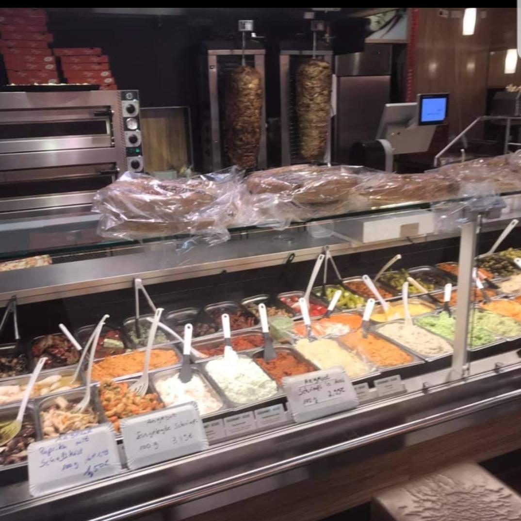 Restaurant "Gourmet Ecke Özcan Akca" in Gröbenzell