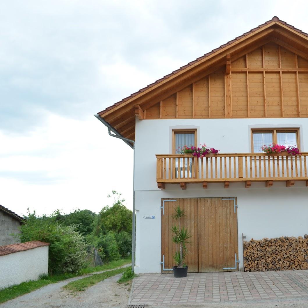 Restaurant "Gasthaus Augenstein" in  Winzer