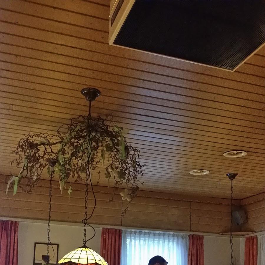 Restaurant "Vereinsgaststätte Sportheim Sirnau Inhaber Familie Lukac" in Esslingen am Neckar