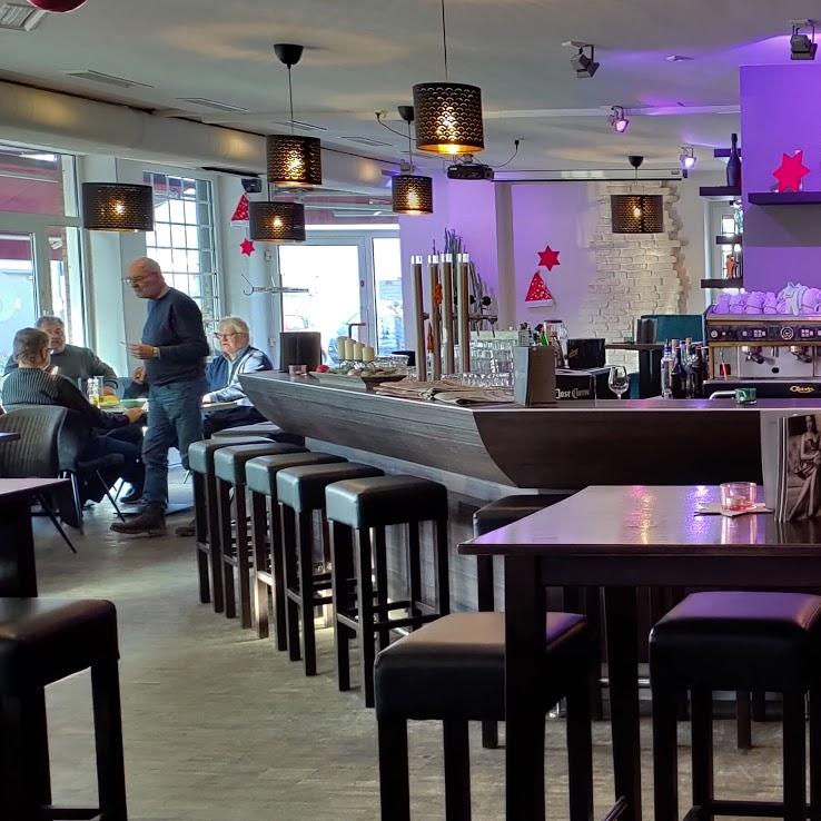 Restaurant "Café Opera" in Kamen