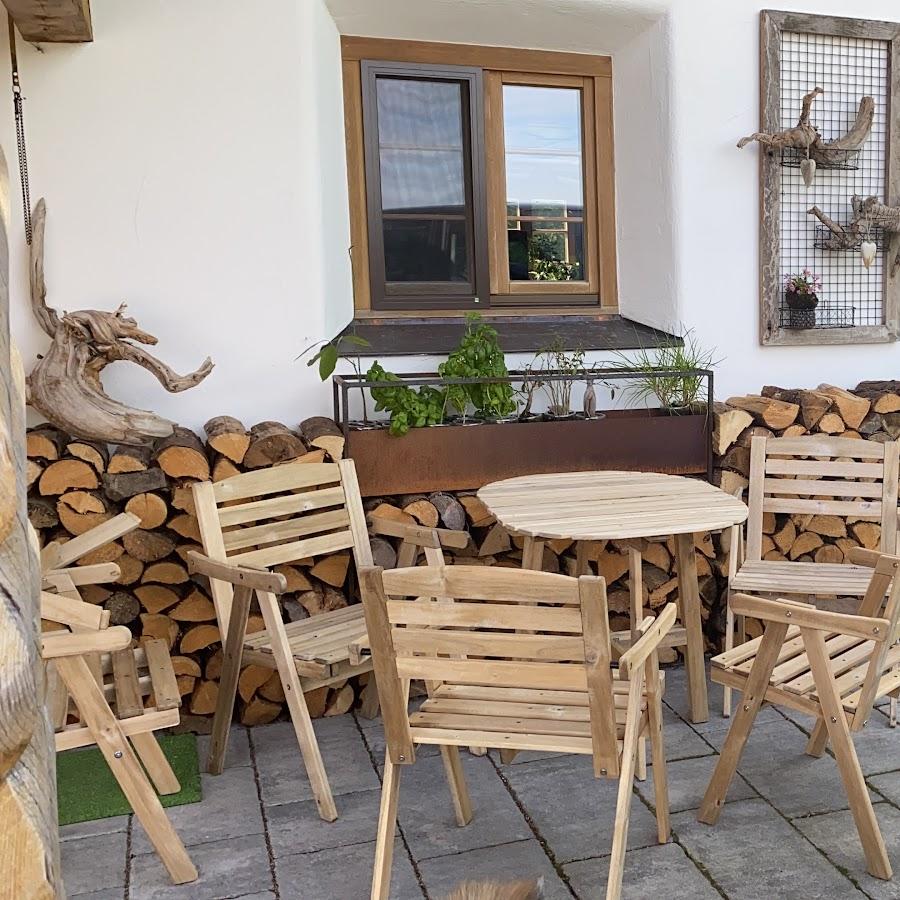 Restaurant "Roots 