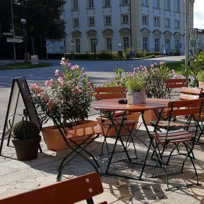 Restaurant "Schlosscafe" in Oberschleißheim