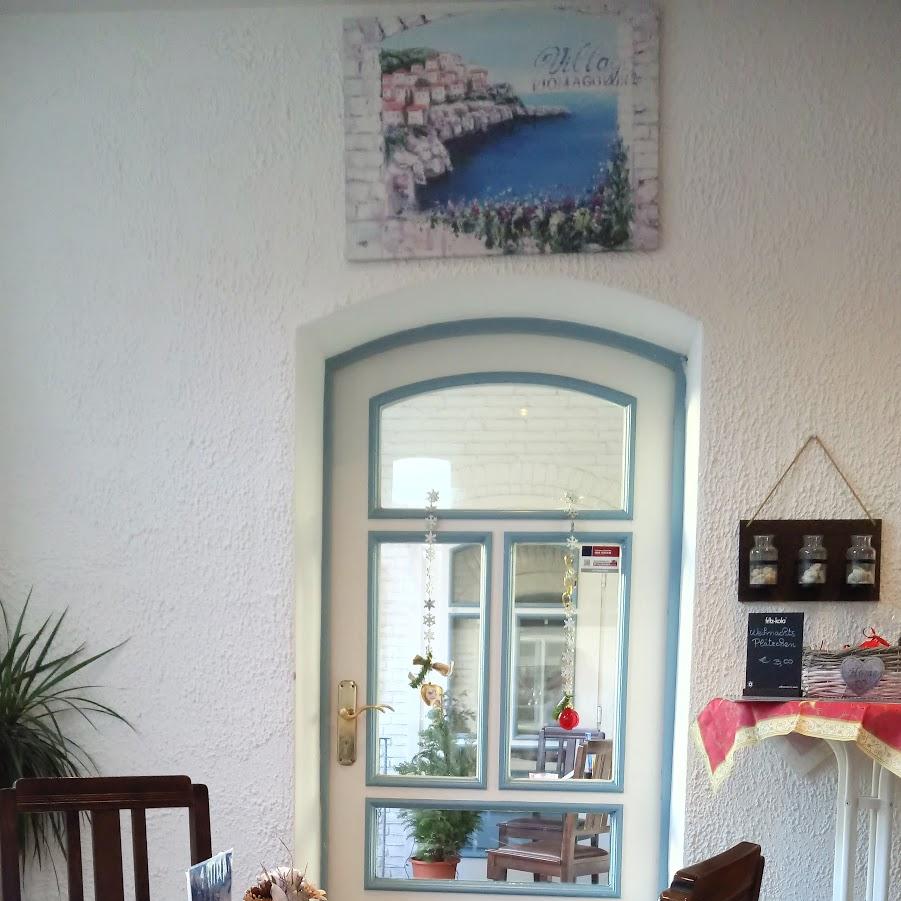 Restaurant "Café Süße Überraschung" in Garding