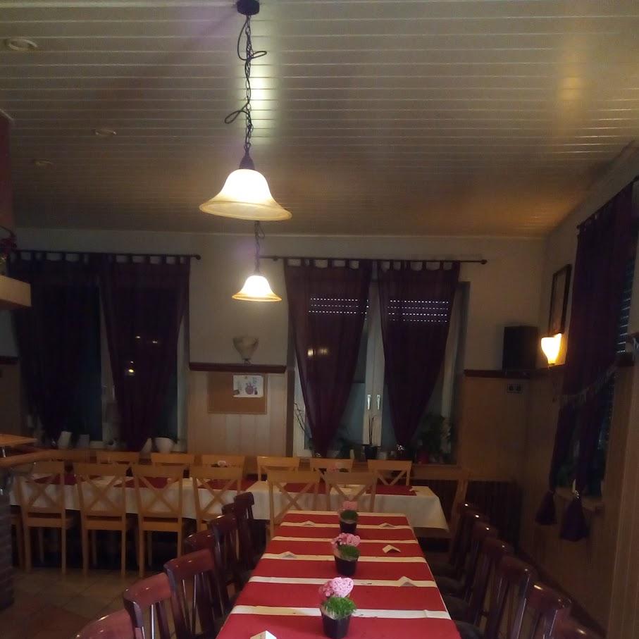 Restaurant "Gaststãtte Zum alten Wasserturm" in Grefrath