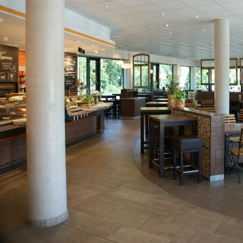 Restaurant "BäckerCafe Schill" in Denkendorf