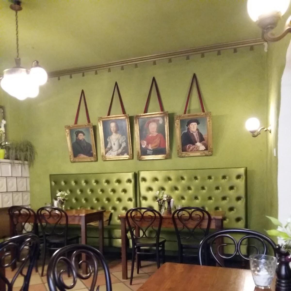 Restaurant "ANTON Kaffeehaus&Weinbar" in Passau