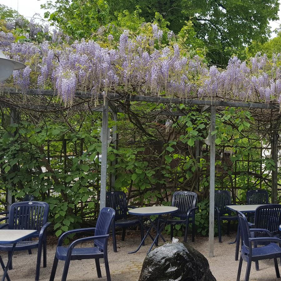 Restaurant "Café Konditorei Hofmark" in Iffeldorf