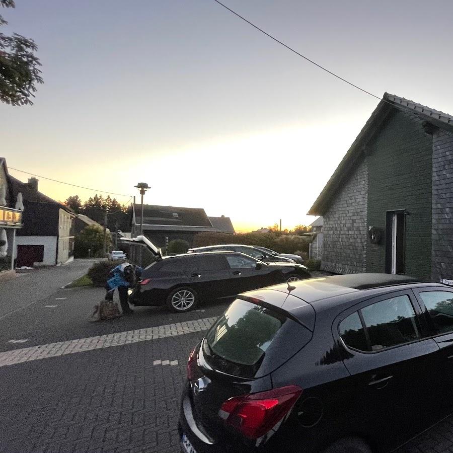 Restaurant "Ferienhäuser  FEWO rennsteig 48 " in Lehesten