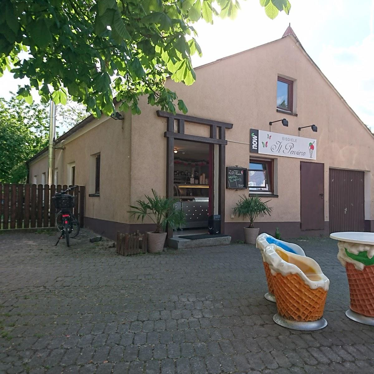 Restaurant "Gasthaus zum Karpfen" in Pyrbaum