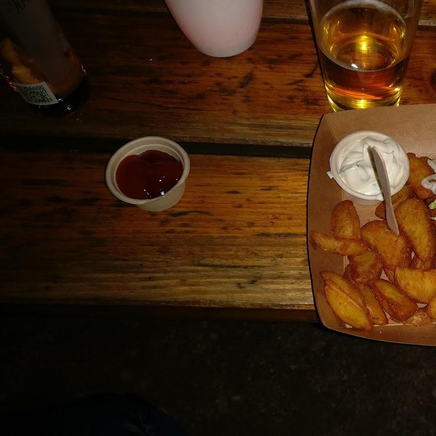 Restaurant "Baamhakke" in Piding