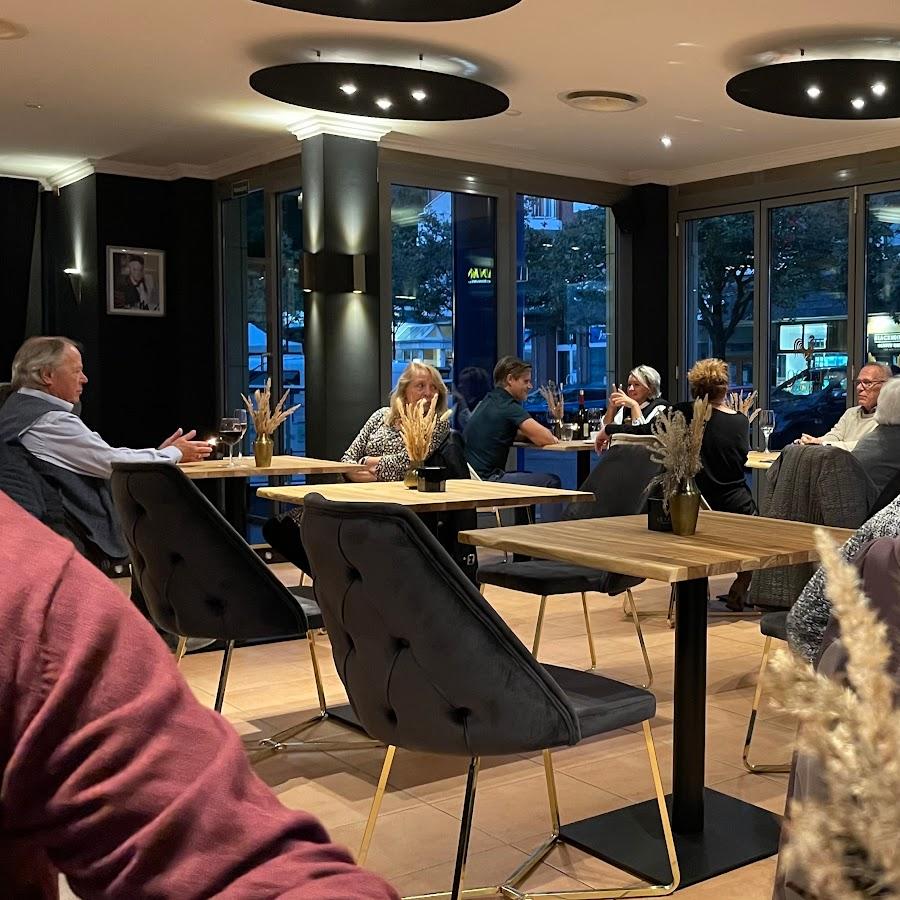 Restaurant "Le Coq Français" in Haan