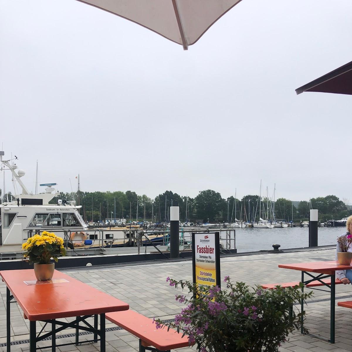 Restaurant "Hafentreff" in Putbus