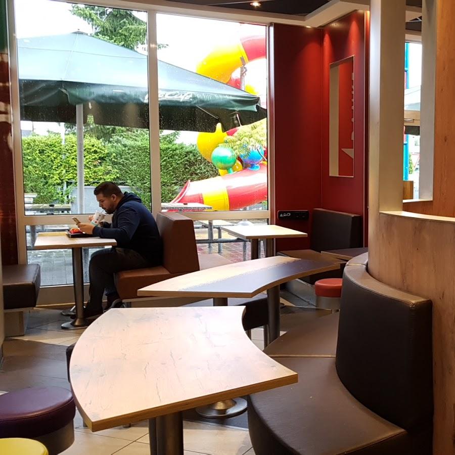 Restaurant "McDonald