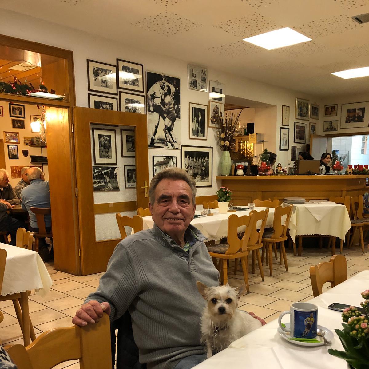 Restaurant "Vogelpark Iggelheim" in Böhl-Iggelheim