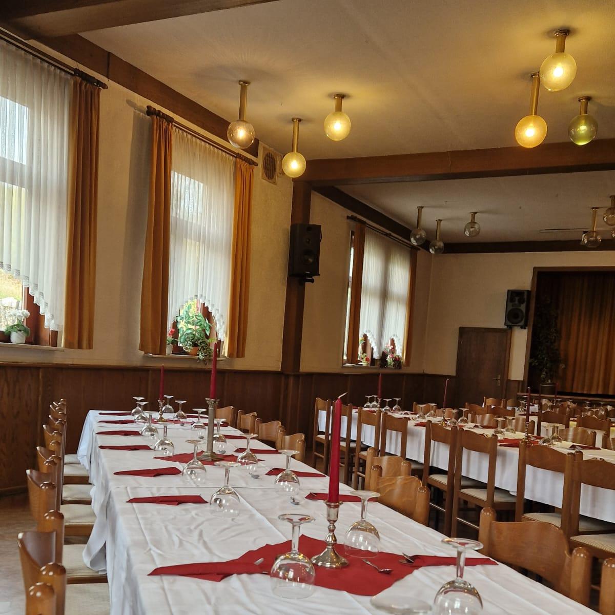 Restaurant "Dorfkrug Zum Heideröslein" in Leinefelde-Worbis