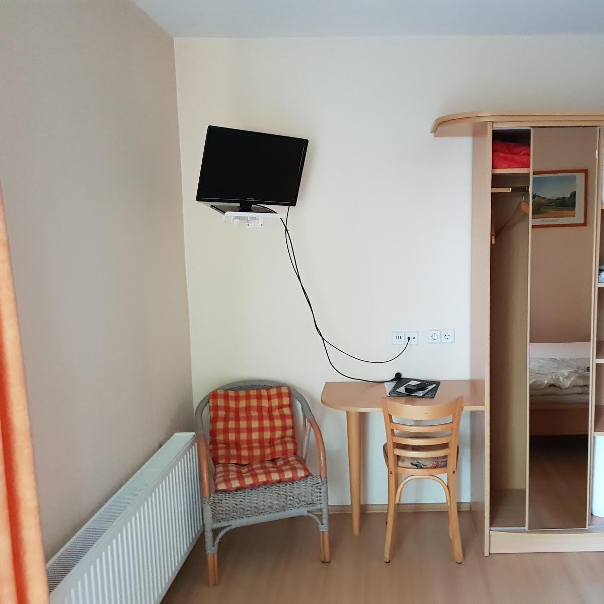 Restaurant "Kartoffelschlösschen - H. Sehouli" in Dallgow-Döberitz