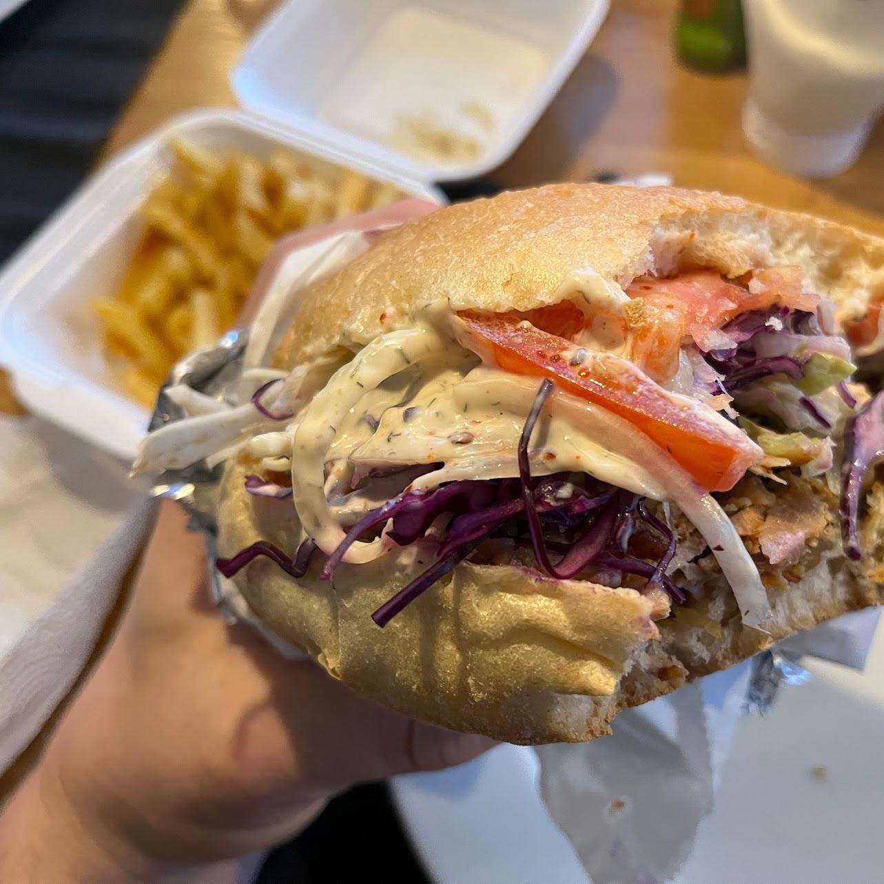 Restaurant "hobi döner" in Collenberg