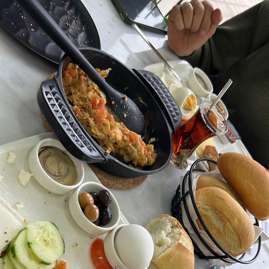 Restaurant "BAKLAVACI MEHMET USTA" in Neckarsulm