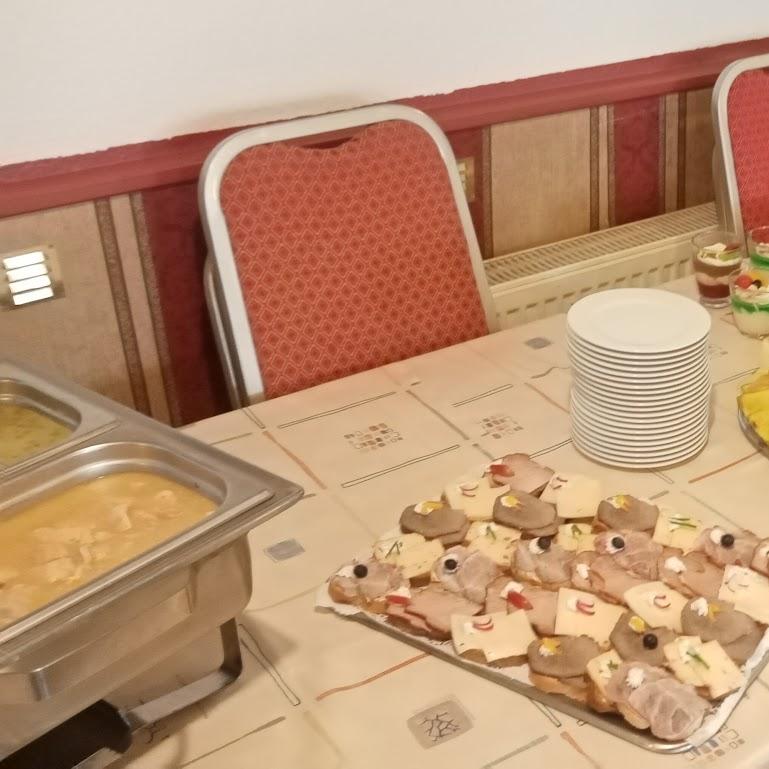 Restaurant "Sportlerheim Grün-Weiß" in Niedertrebra