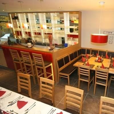 Restaurant "Hallenbadrestaurant Plitsch Platsch" in Vilshofen an der Donau