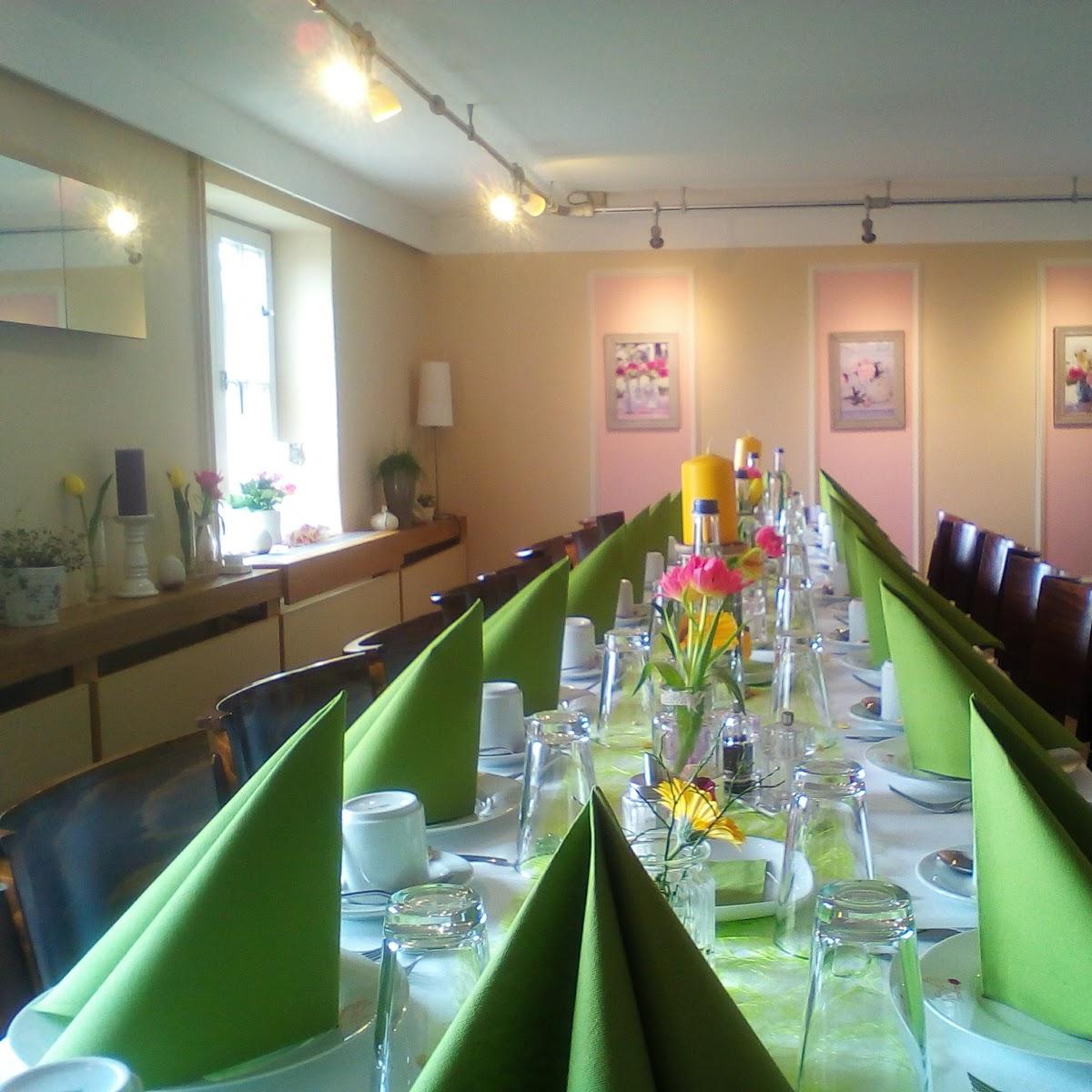 Restaurant "Burgcafe, Burg Sternberg" in Extertal