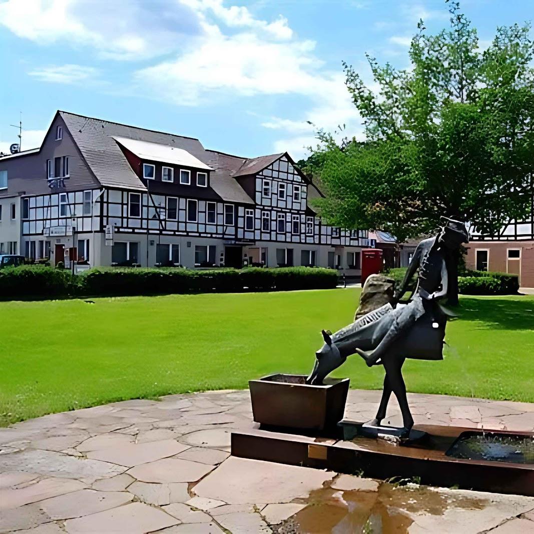 Restaurant "Parkhotel Goldlinde" in Bodenwerder