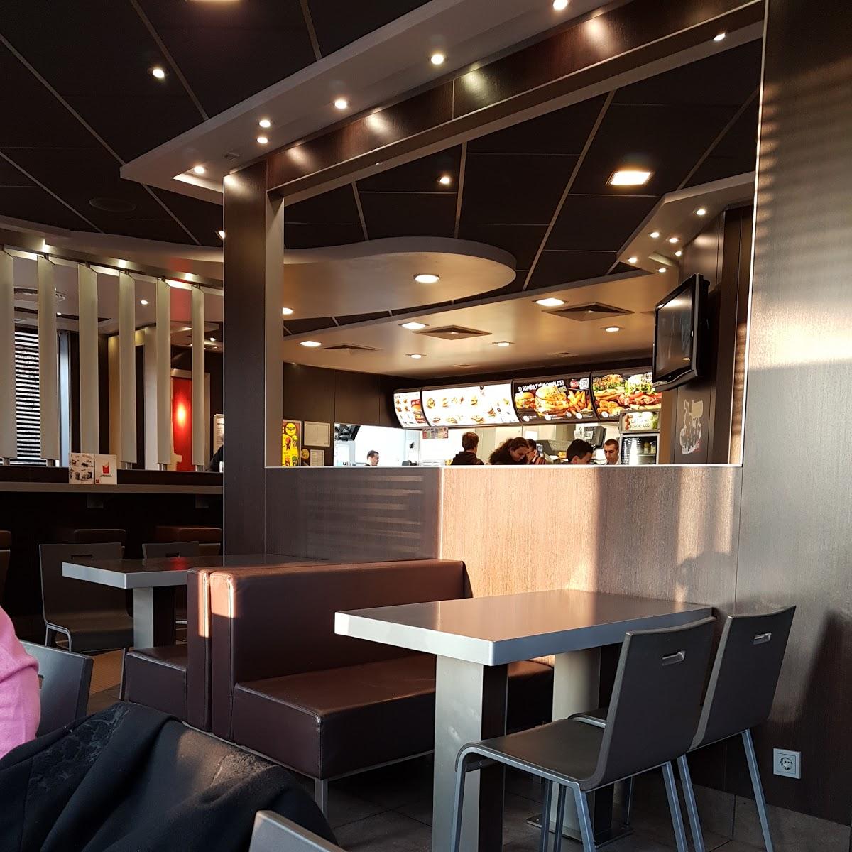 Restaurant "McDonald