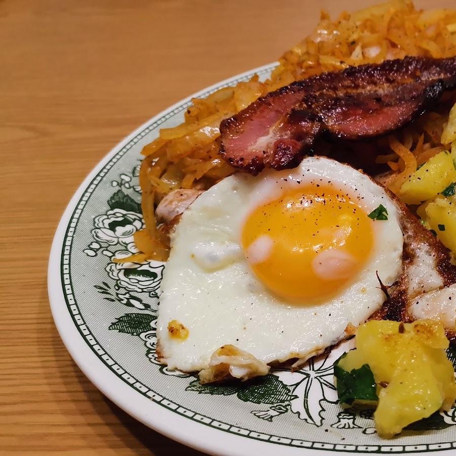 Restaurant "Schankwirtschaft zur Tinny" in Eichenau