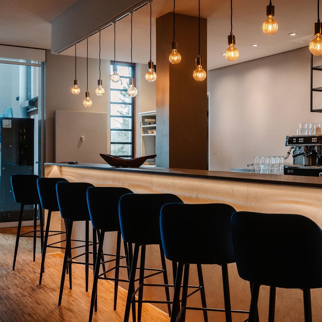 Restaurant "Tagesbar Gut Kerschlach" in Pähl