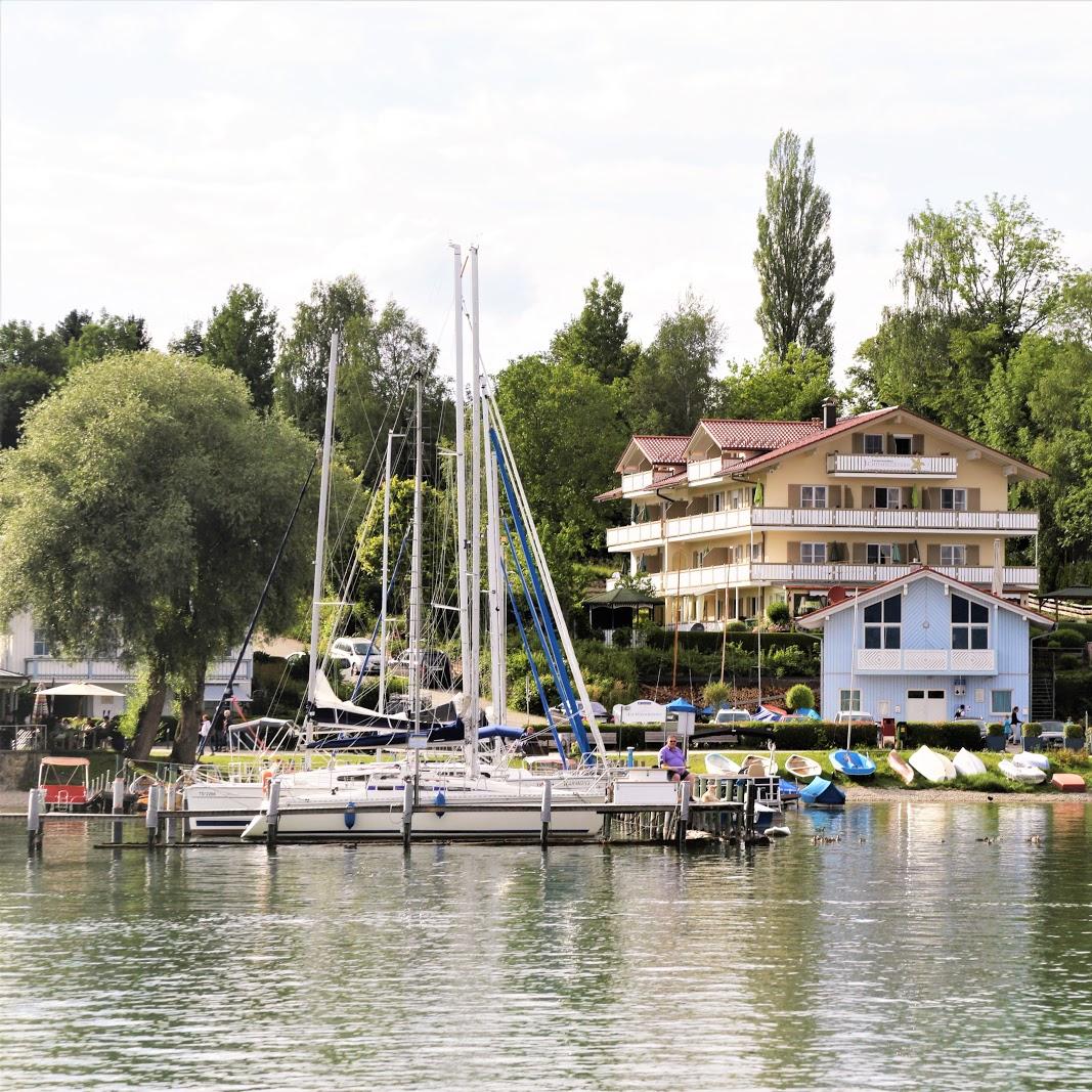 Restaurant "Chiemseestern Vacation & Recreation" in Gstadt am Chiemsee