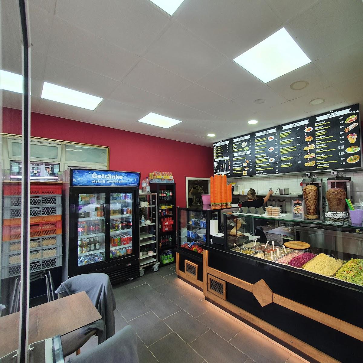 Restaurant "Scharfe Ecke Döner Grill Imbiss" in Ahrensburg