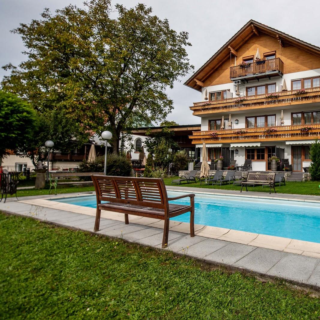 Restaurant "Landgasthof Moser & Restaurant Bootshaus in  an der Donau" in Windorf