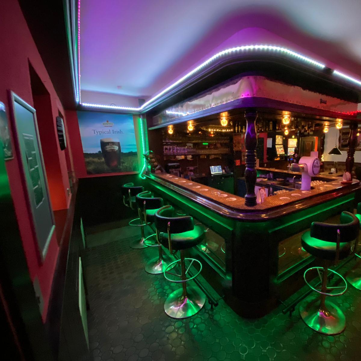 Restaurant "Pub of Tower" in Ulmen