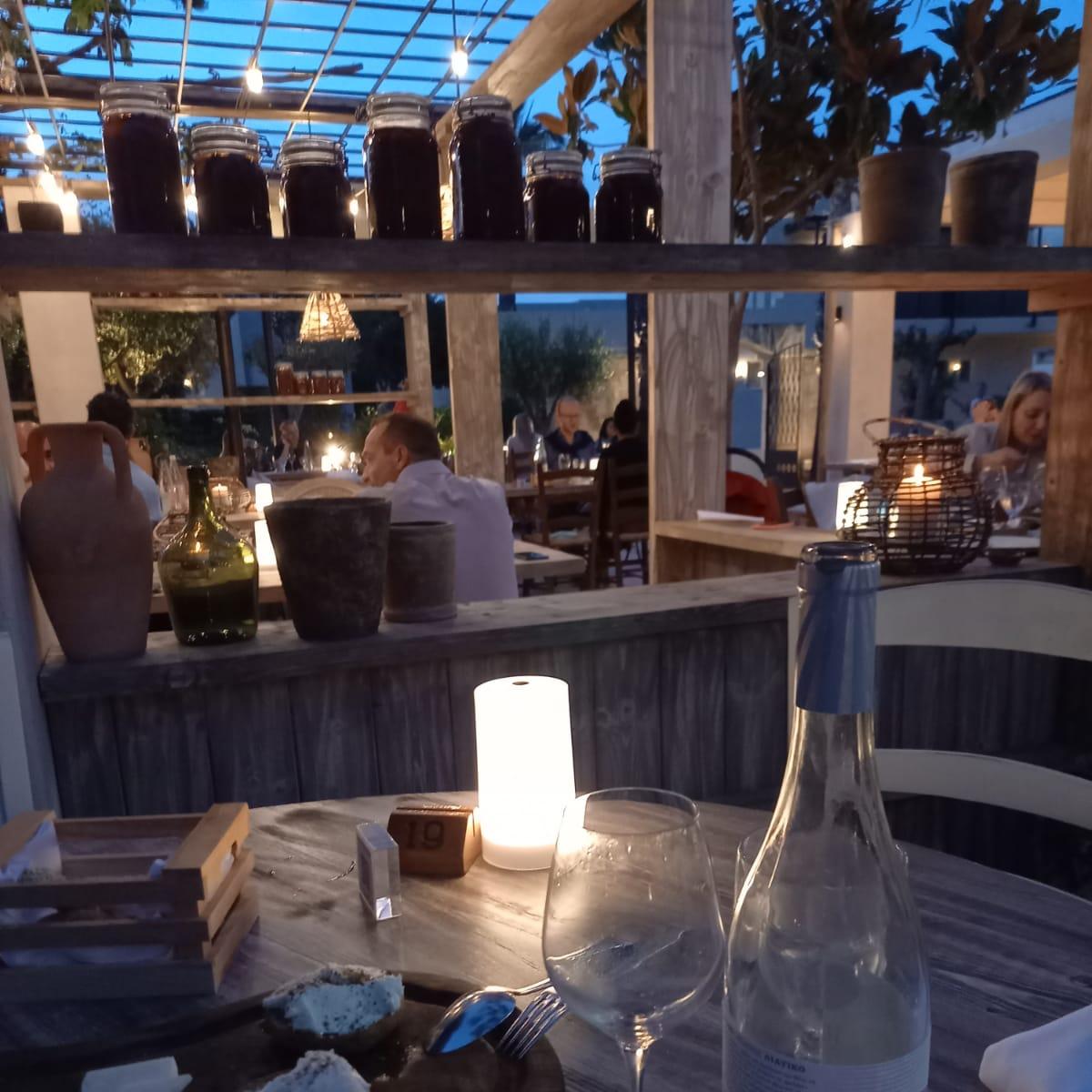 Restaurant "Bensersiel Strandbar Möwenlounge" in Esens