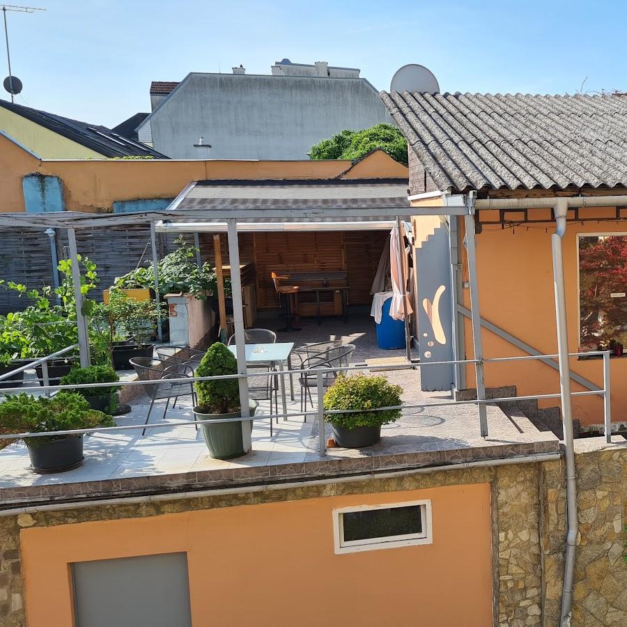 Restaurant "Hotel Goldene Krone" in Mistelbach