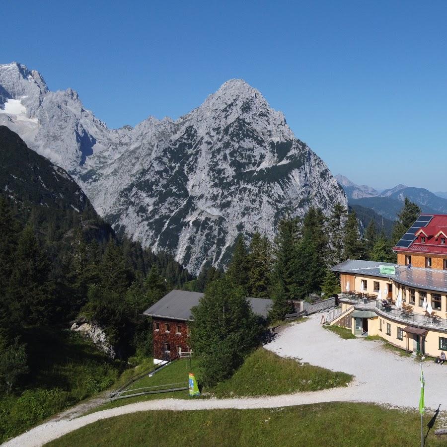 Restaurant "Kreuzeckhaus" in Garmisch-Partenkirchen