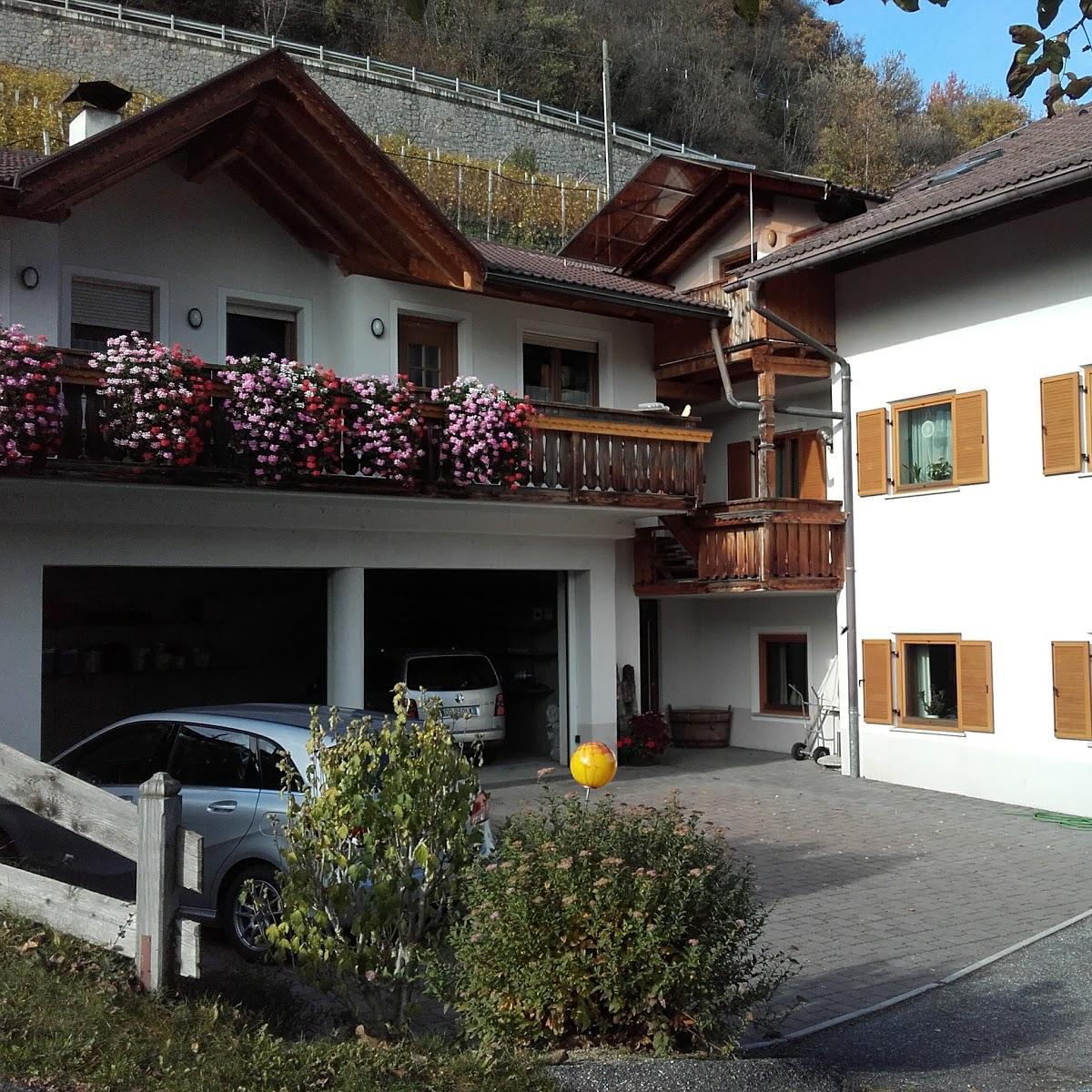 Restaurant "Röck Weingut - Törggelen" in Villanders