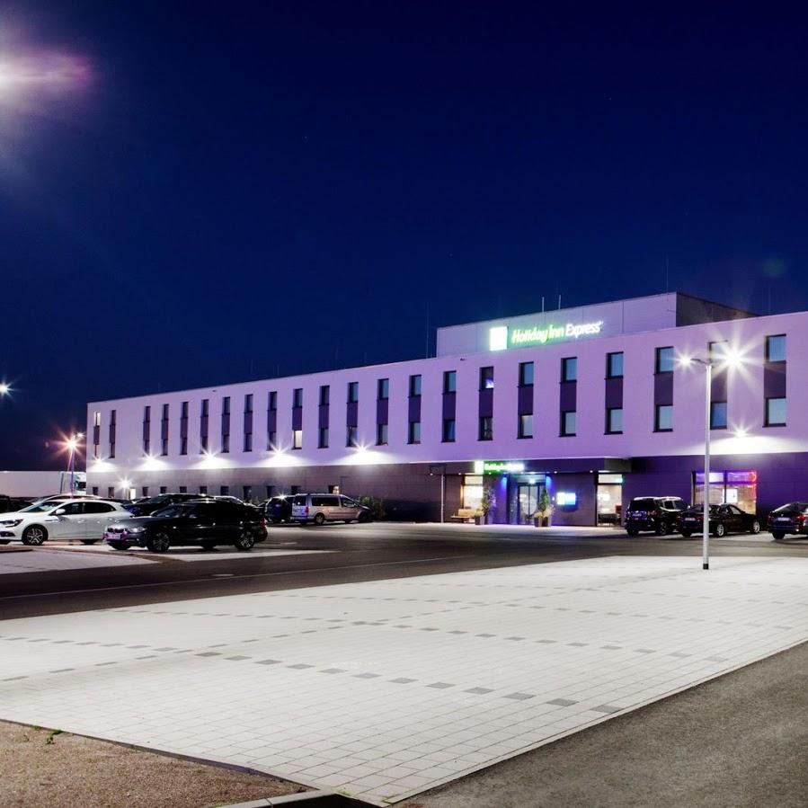 Restaurant "Holiday Inn Express" in Ringsheim