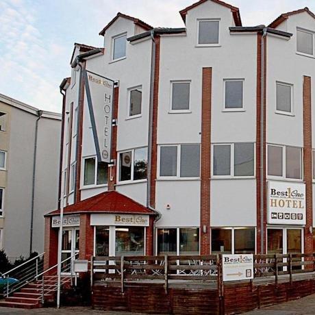 Restaurant "Best One Hotel" in Roßdorf