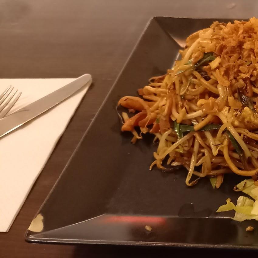 Restaurant "Asia Wok" in Konz