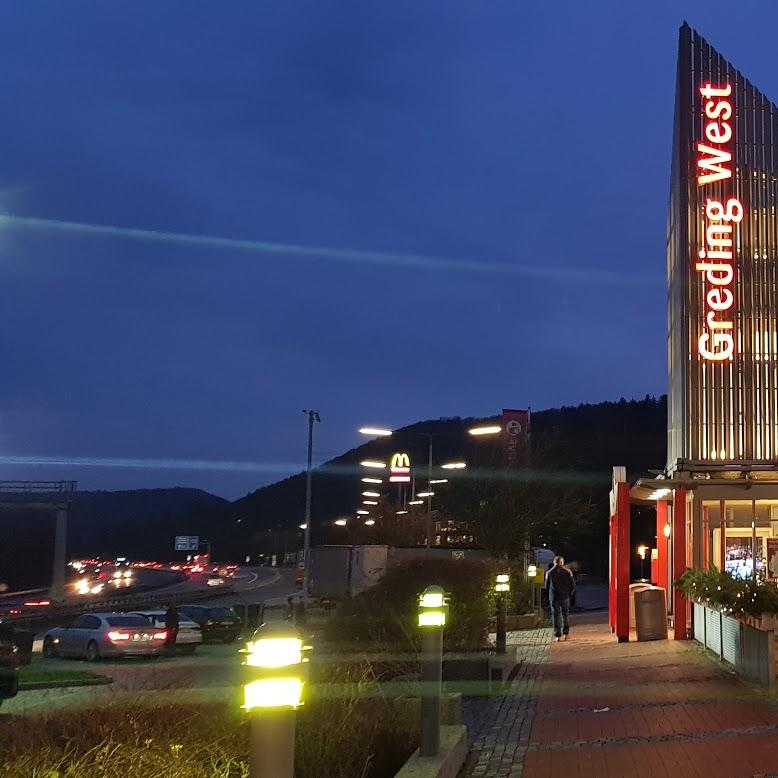 Restaurant "Serways Raststätte  West" in Greding