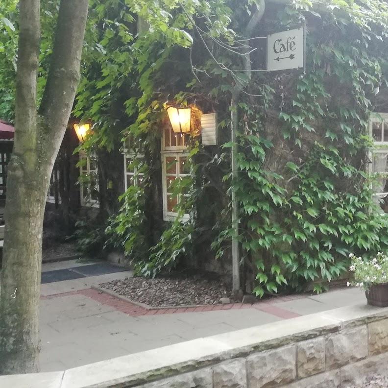 Restaurant "Gasthof Bad Hopfenberg" in  Petershagen