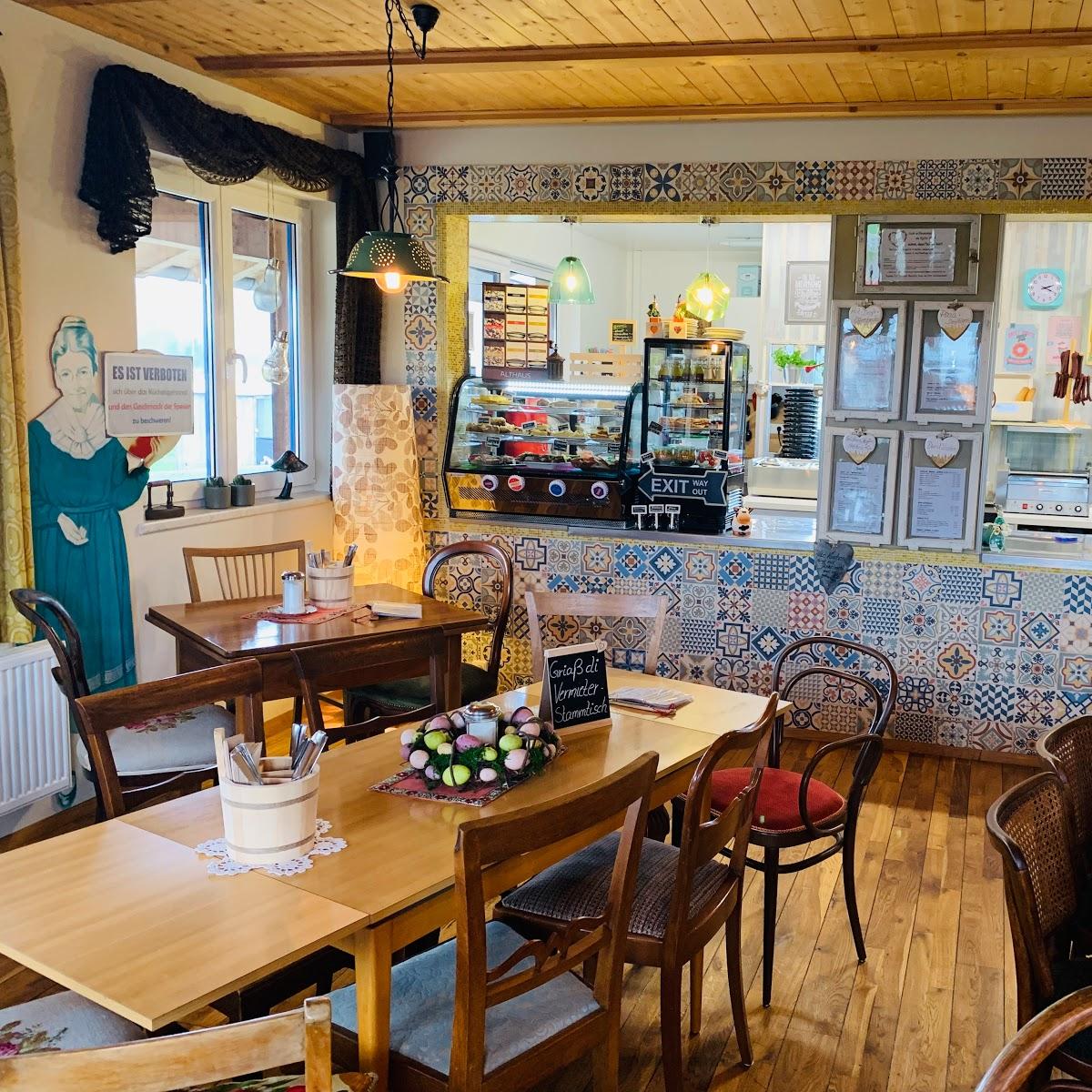 Restaurant "Burgberger Tierparadies mit Kafe Kult" in Burgberg im Allgäu