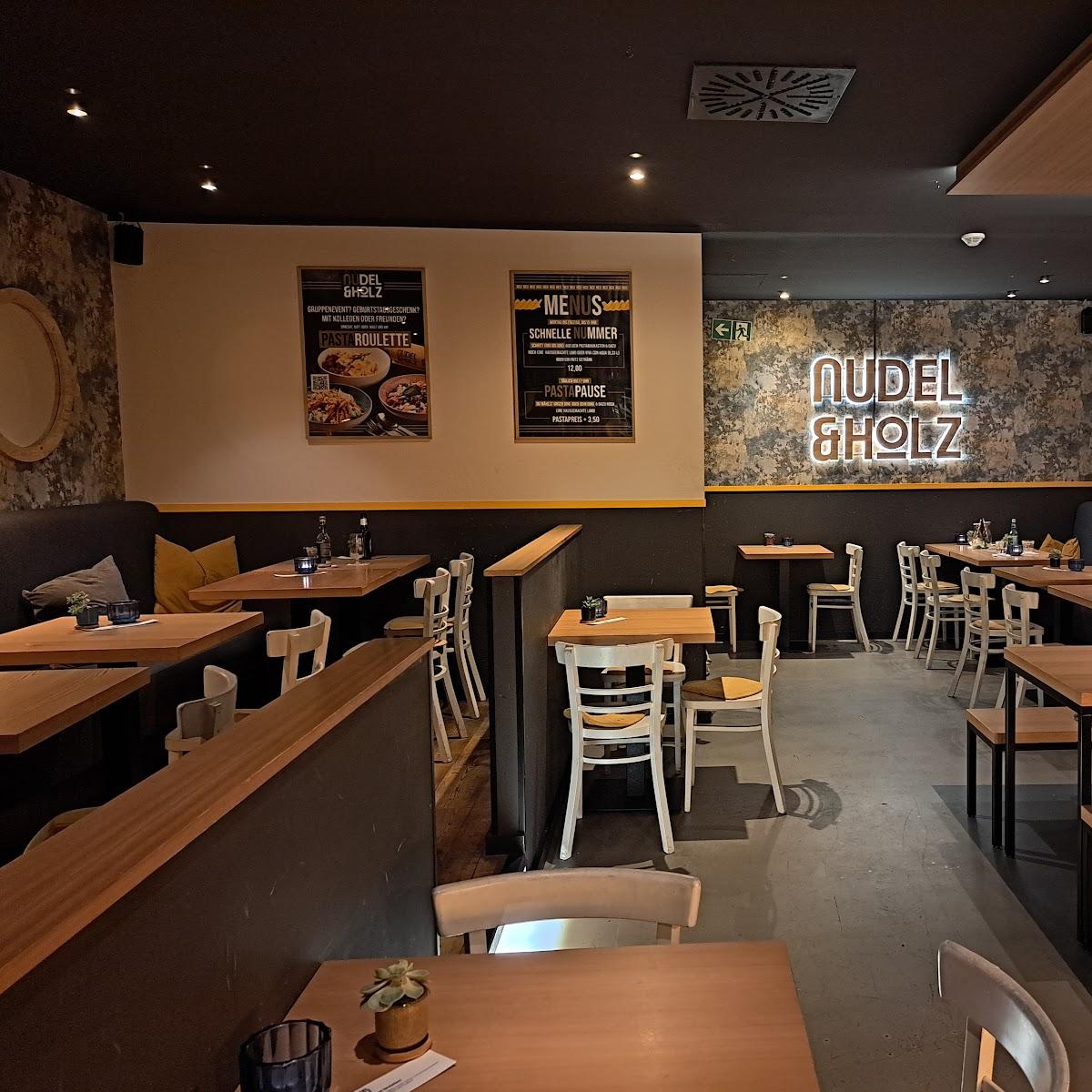 Restaurant "Nudel & Holz - Deine Pastabar" in Düren