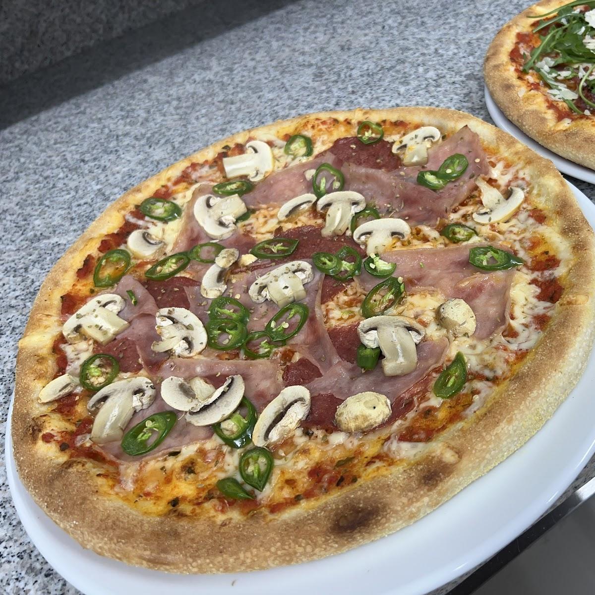 Restaurant "Mittadinna Restaurant Pizzeria" in Kraftisried