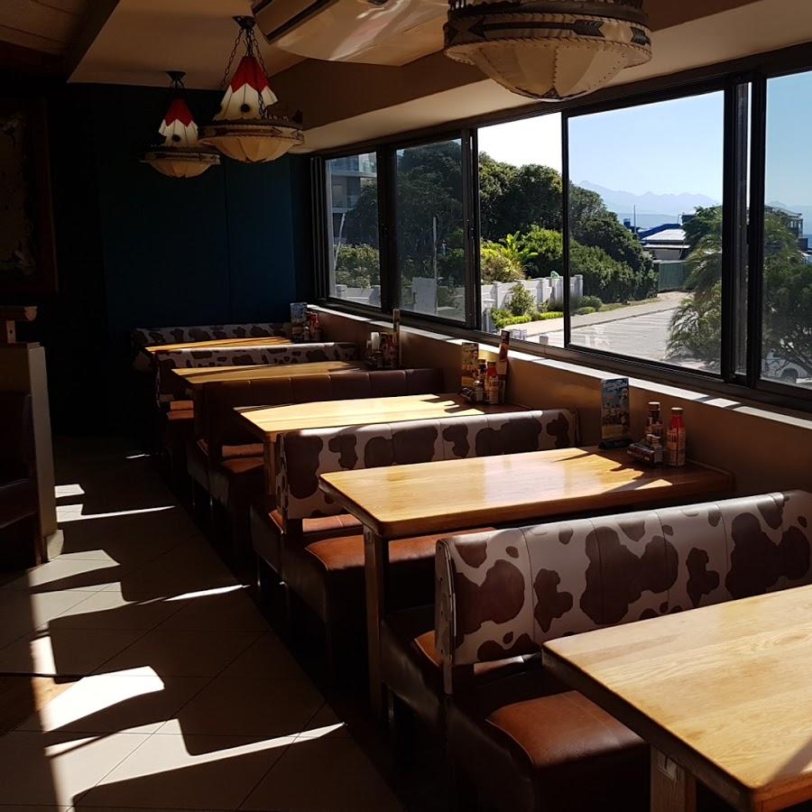 Restaurant "Yellow Wood Spur Steak Ranch" in Plettenberg Bay