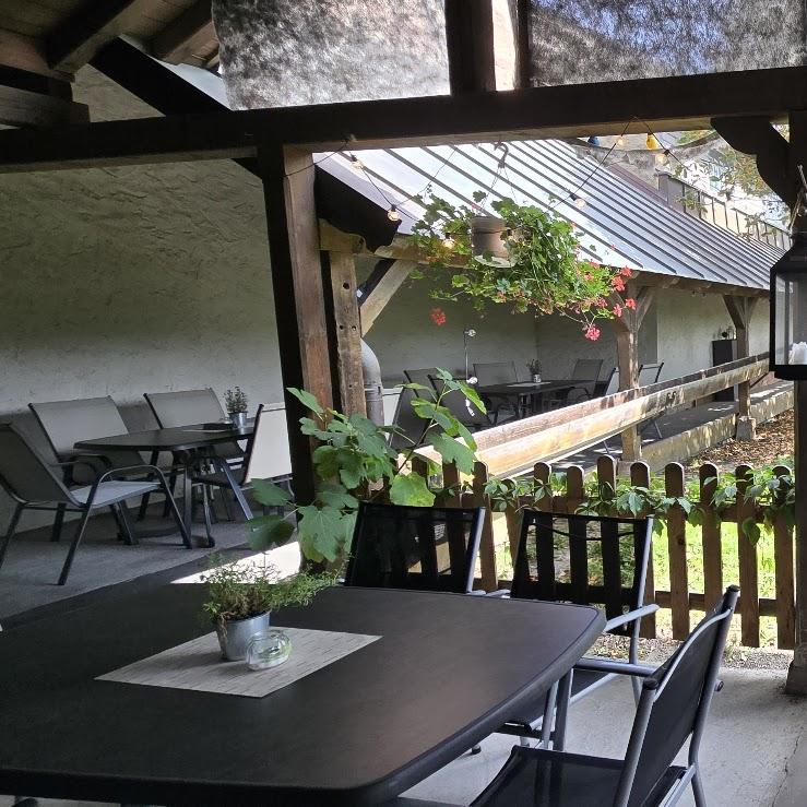 Restaurant "Trattoria & Pizzeria La Strada" in Waldbüttelbrunn