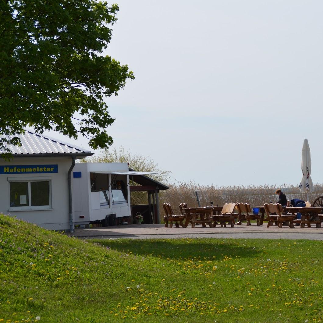Restaurant "Hafenimbiss Karnin" in Usedom