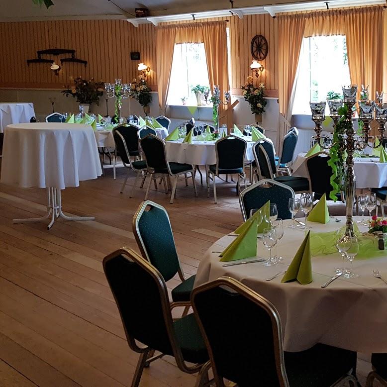 Restaurant "Wirtshaus" in  Oering